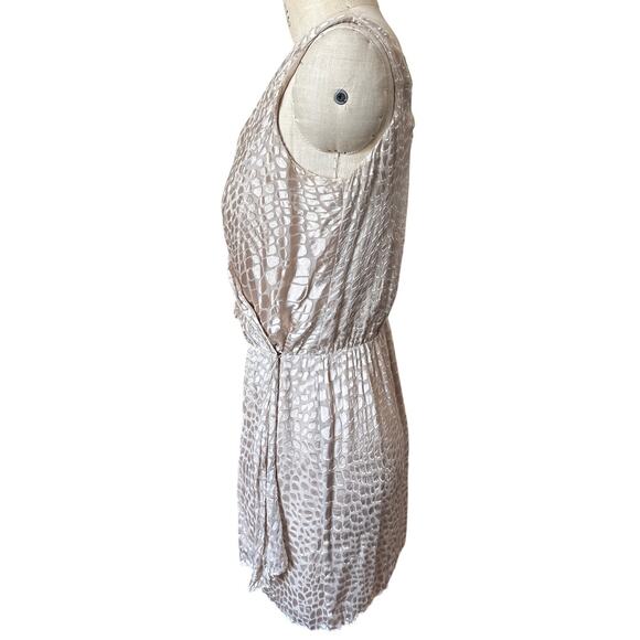 NWOT Haute Hippie  Faux Wrap Alligator Jacquard Dress in Buff Beige Size Small - Picture 3 of 10